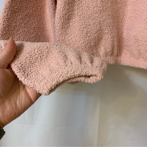 BuffBunny Collection Loop Yarn Crop Top Sweater Desert Rose Pink Size Medium - Picture 3 of 14